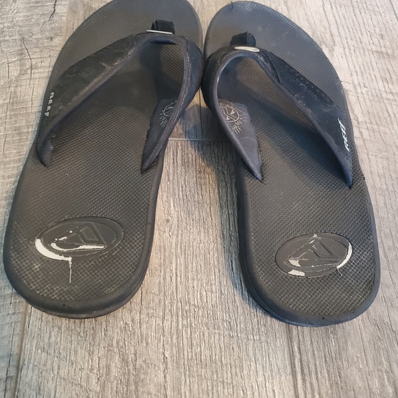 Reef Fanning Bottle Opener Sandals - Picture 4 of 6